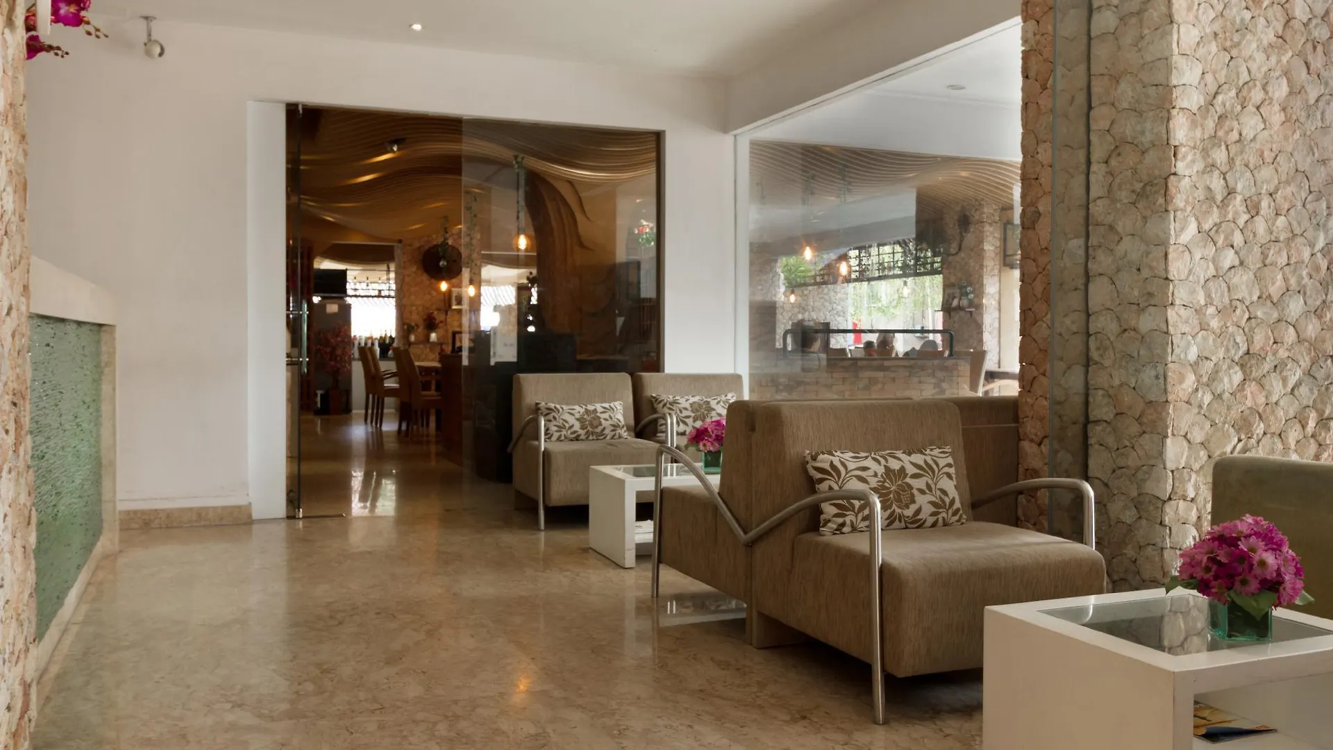 Kuta Angel Hotel - Luxurious Living 4*, Kuta Lombok Indonesia