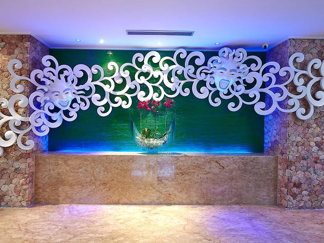Kuta Angel Hotel - Luxurious Living