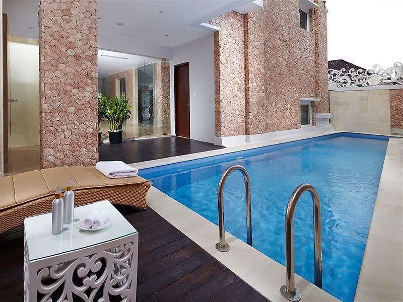 Kuta Angel Hotel - Luxurious Living
